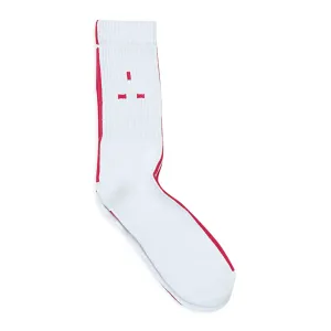 LOGO WEIß/ROTE SOCKEN