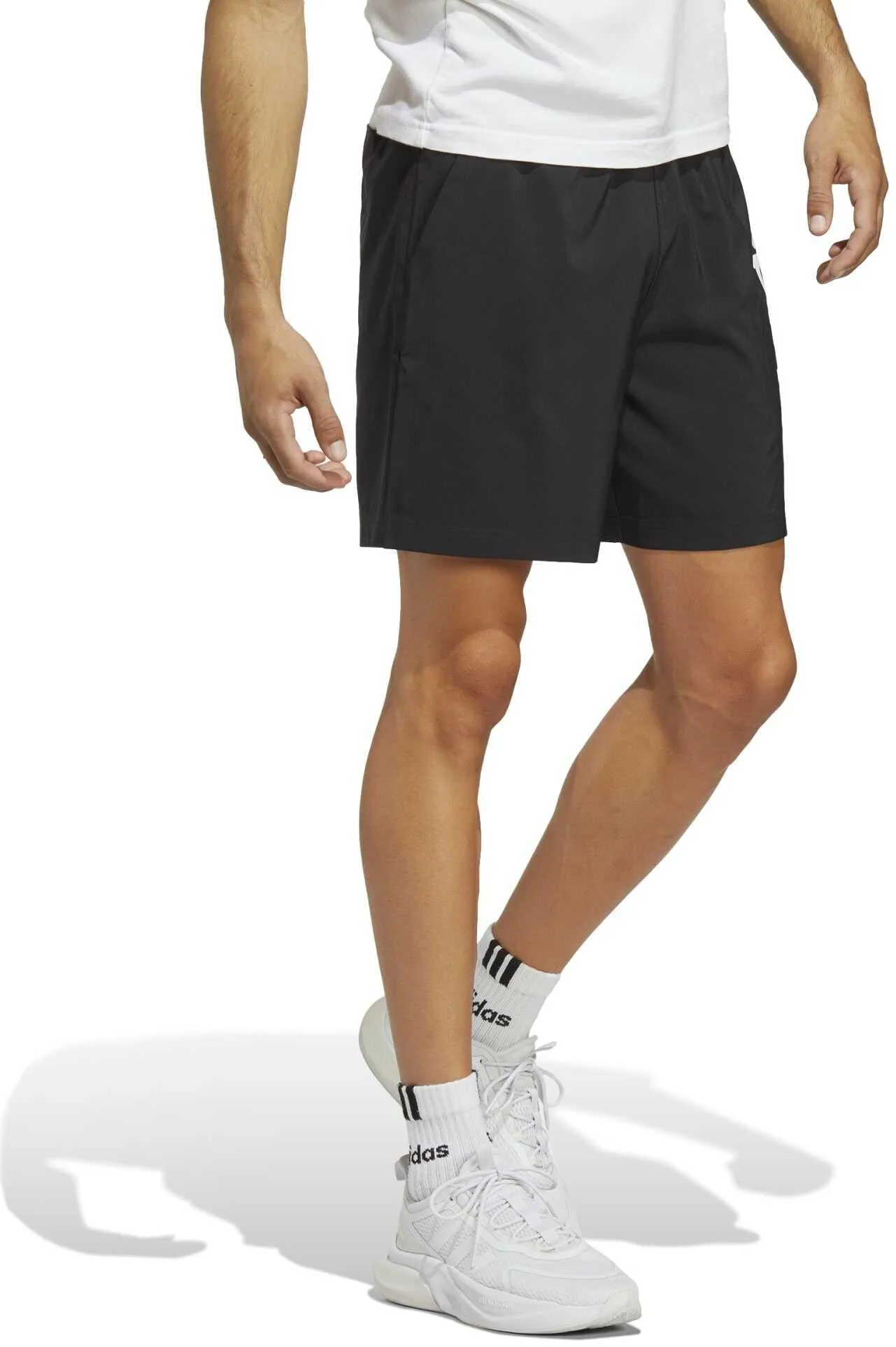 Herren AEROREADY Essentials Chelsea Linear Logo Shorts