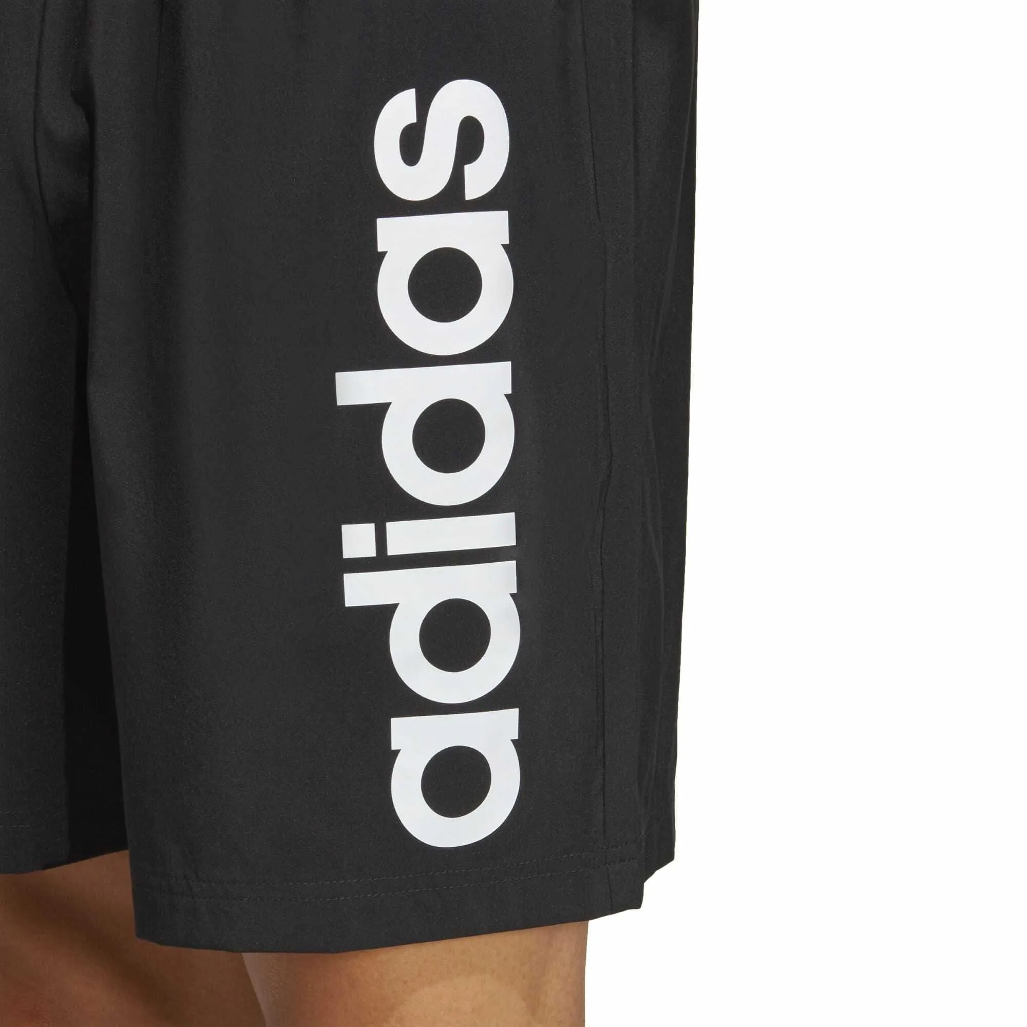 Herren AEROREADY Essentials Chelsea Linear Logo Shorts