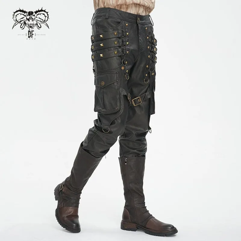 Herren-Gothic-Hose mit großen Taschen und bronzenen Nieten aus Kunstleder