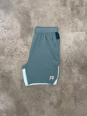 Reprimo Flight Short - Waldgrün / Minzgrün