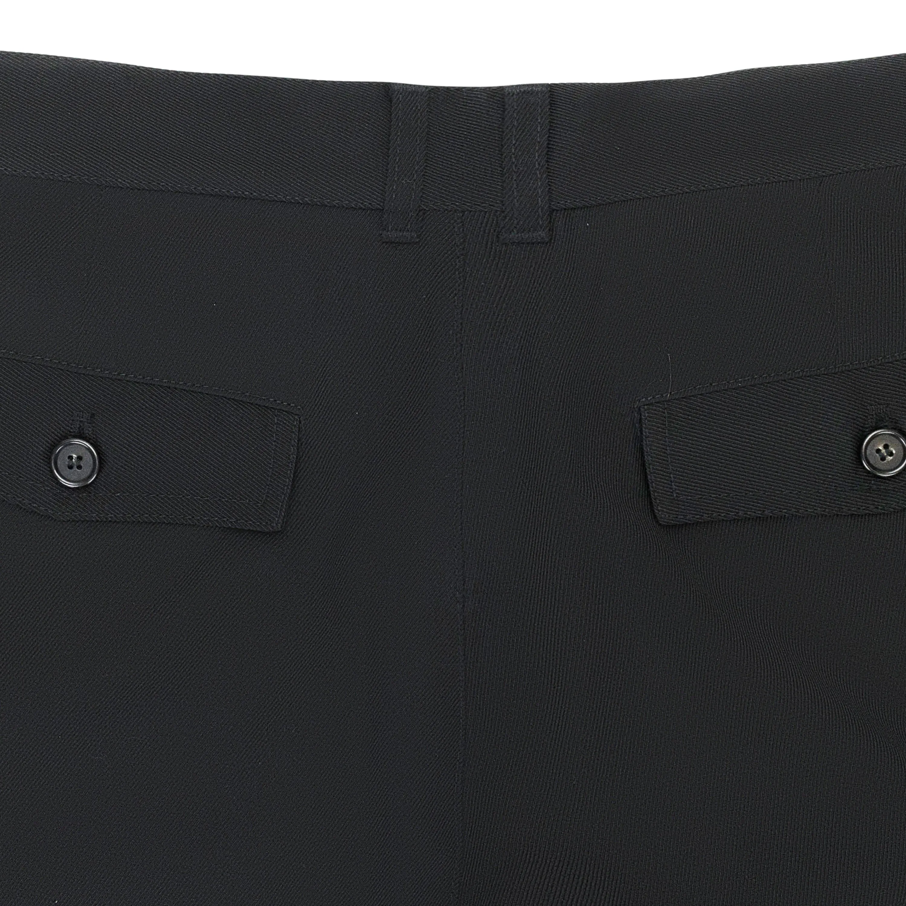 SAWSANAS WOOL WEITE BEIN SCHWARZE HOSE