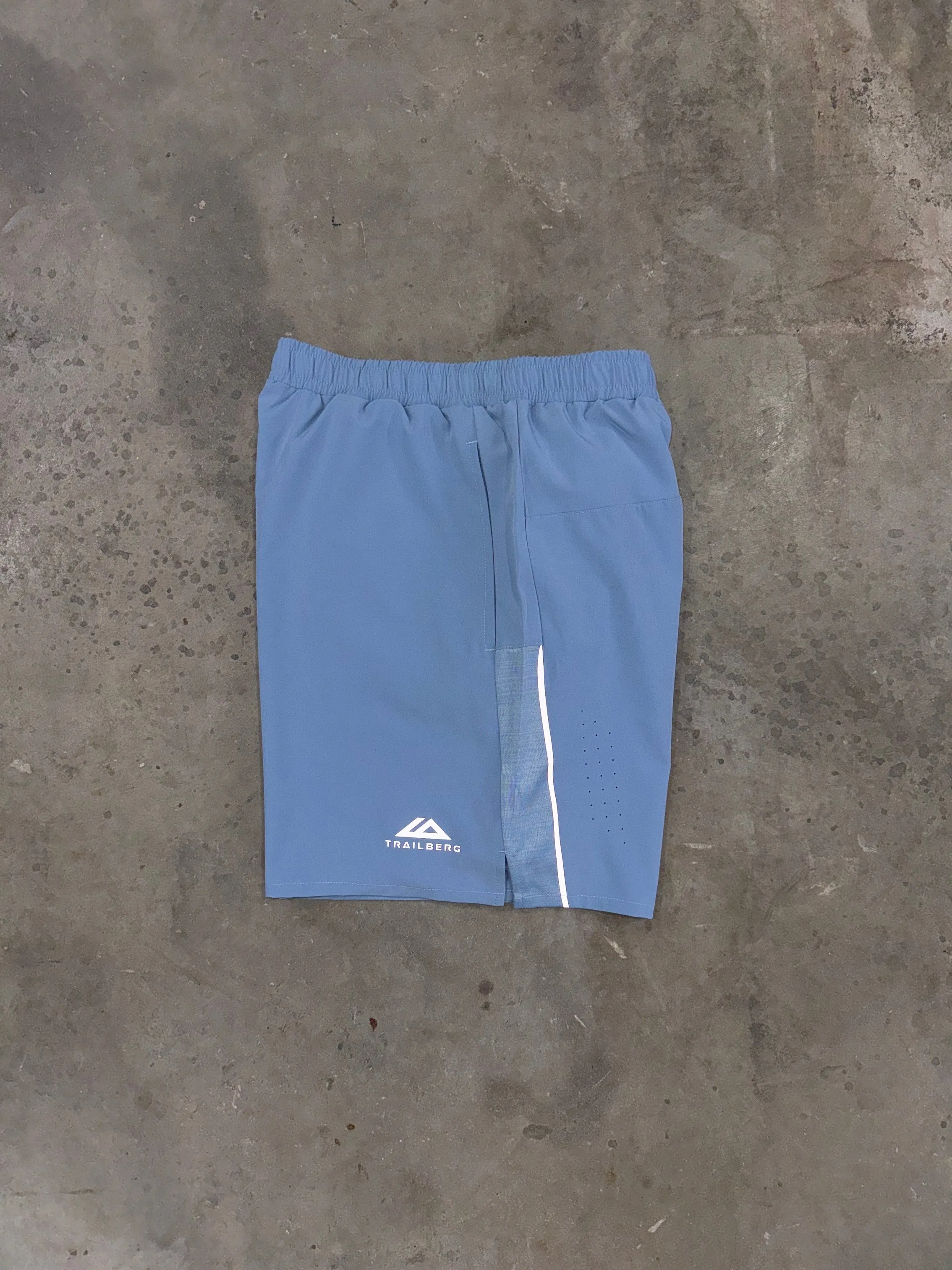 Trailberg AW24 Cloud Short - Himmelsblau